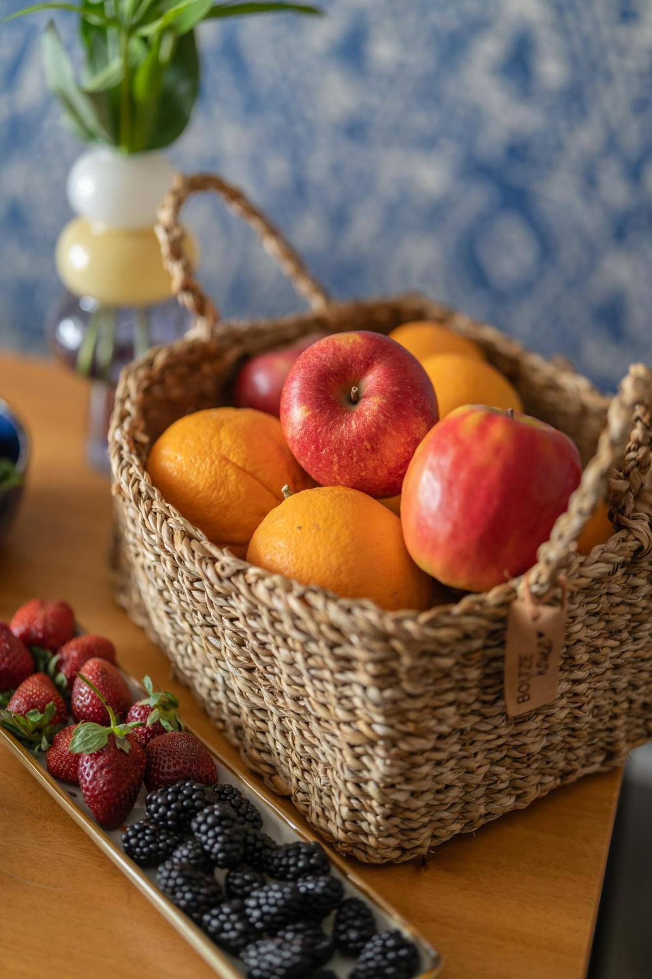 Santa Maria Vecchia Relais Bed & Breakfast Вико Екуензе Екстериор снимка